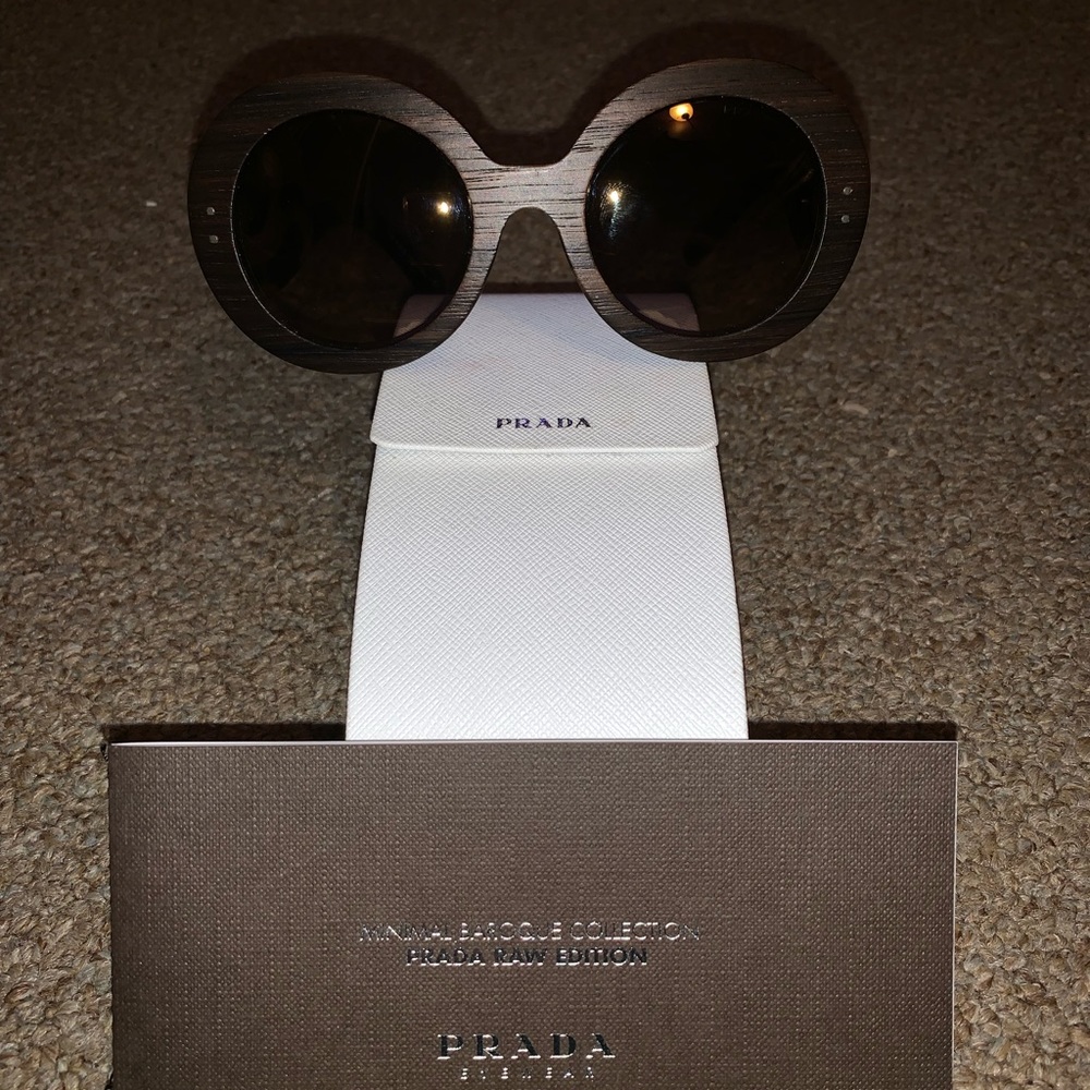 Prada shades!!